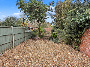Photo 14- click for photo gallery